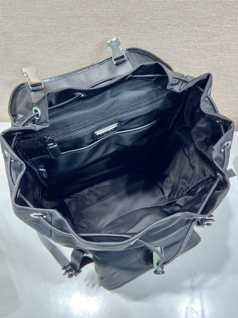 Pra*a backpacks